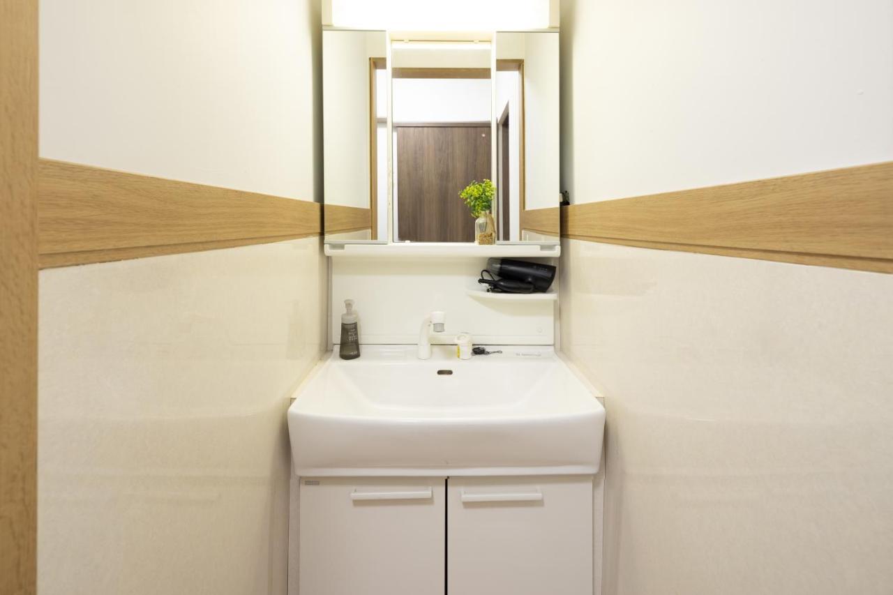 Guest House Shine Bright Fukuoka  Extérieur photo